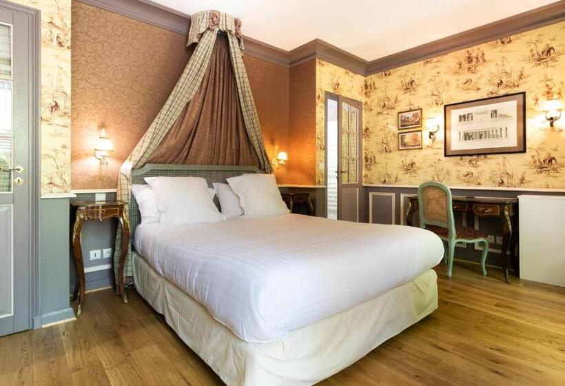 标准间带露台, Café De Paris