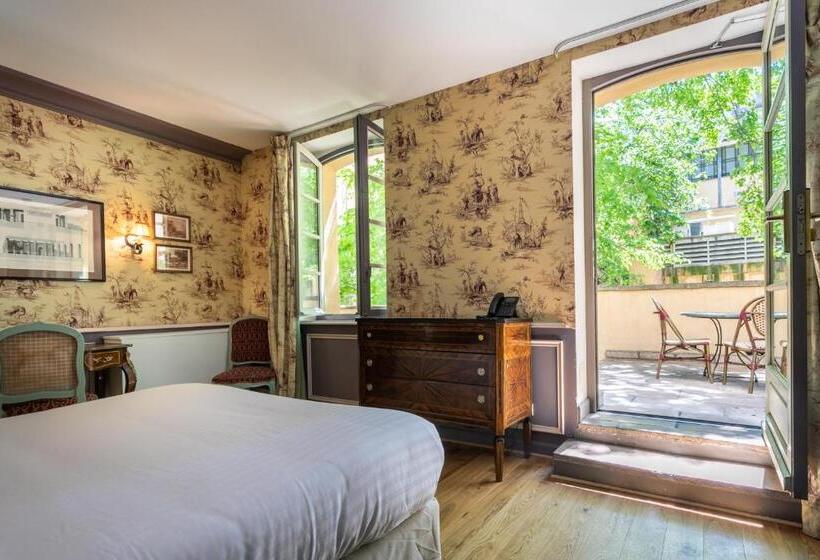 标准间带露台, Café De Paris