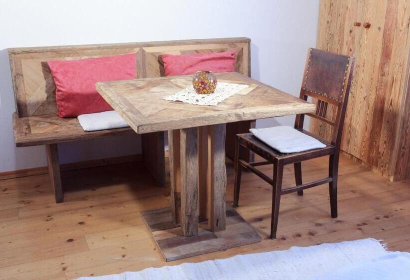 带花园景观的标准三人间, Haus Kogler