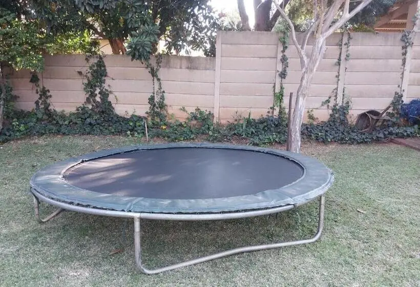 اتاق لوکس, Lydiana Guesthouse