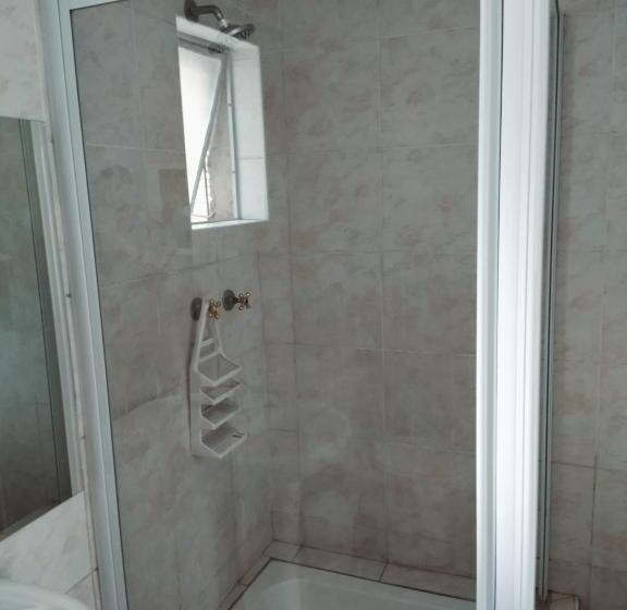 Номер Deluxe, Lydiana Guesthouse