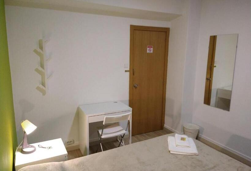 اتاق استاندارد, Pension132