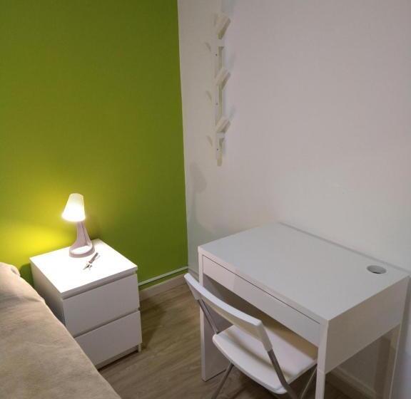 اتاق استاندارد, Pension132