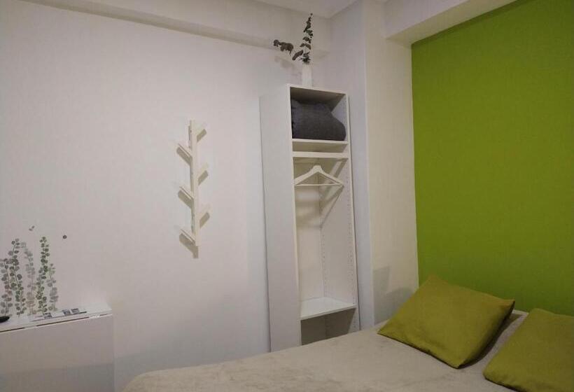 اتاق اکونومی, Pension132