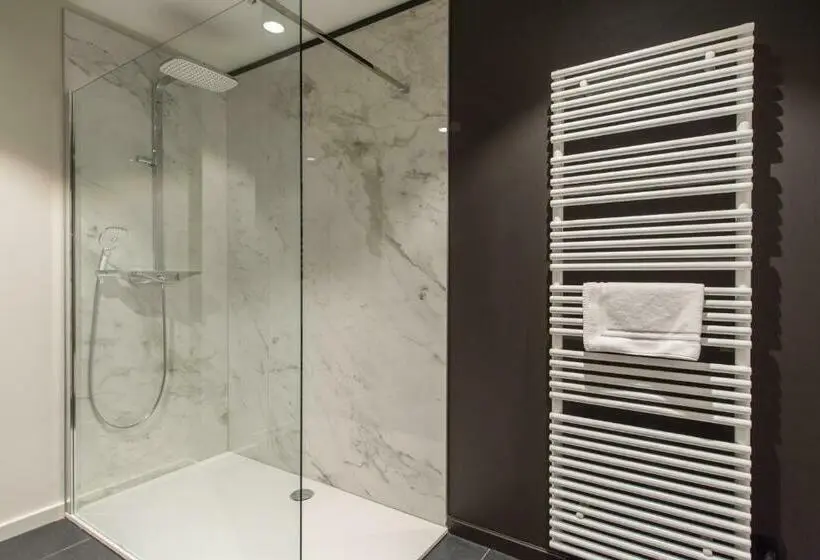 اتاق لوکس خانوادگی, Vinotel X