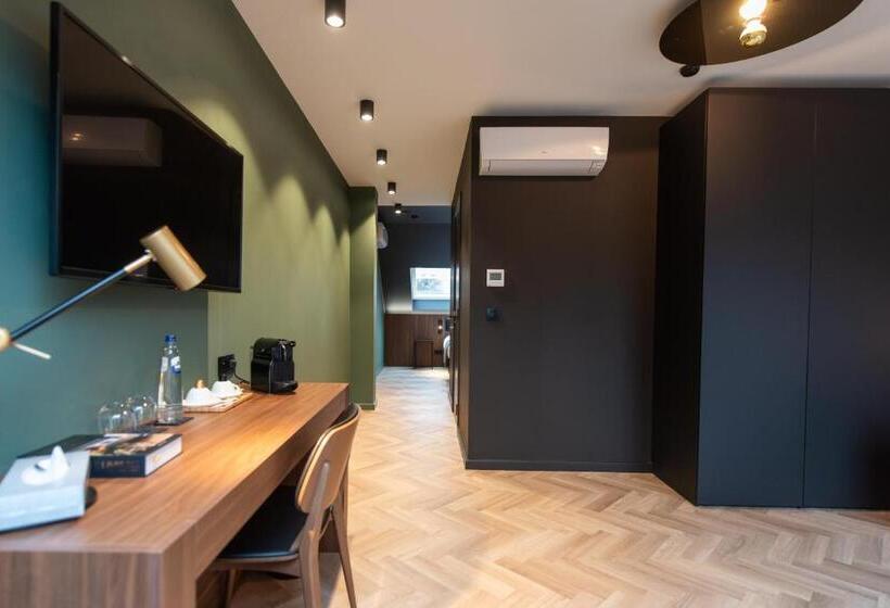 豪华家庭房间, Vinotel X