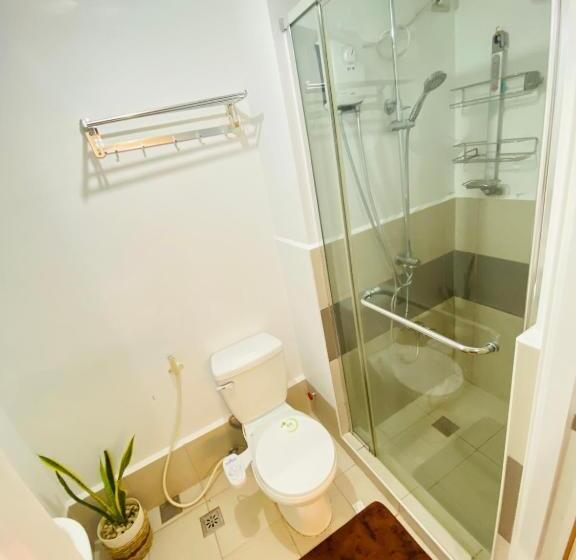 إستديو قياسى مطل على حمام السباحة, Cozy Staycation By Paris