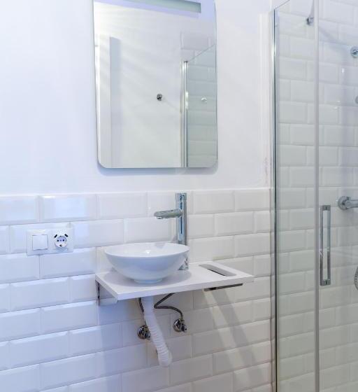 4인용 스탠다드 룸, Apartamentos El Alcazar De Jerez