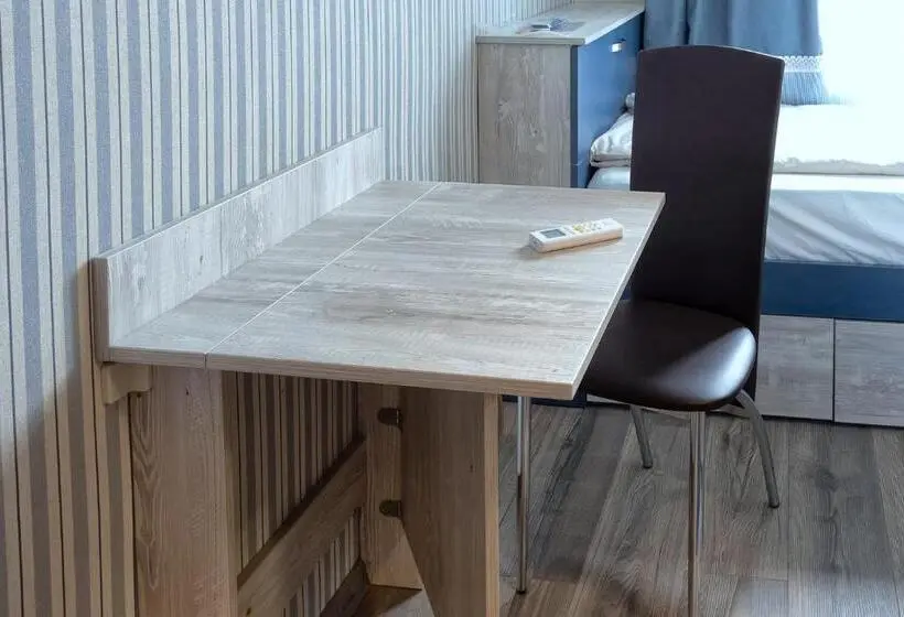 اتاق استاندارد یک نفره, Bolero Suites
