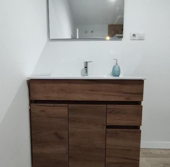 استودیوی استاندارد, Apartamentos Nayda Studio 1