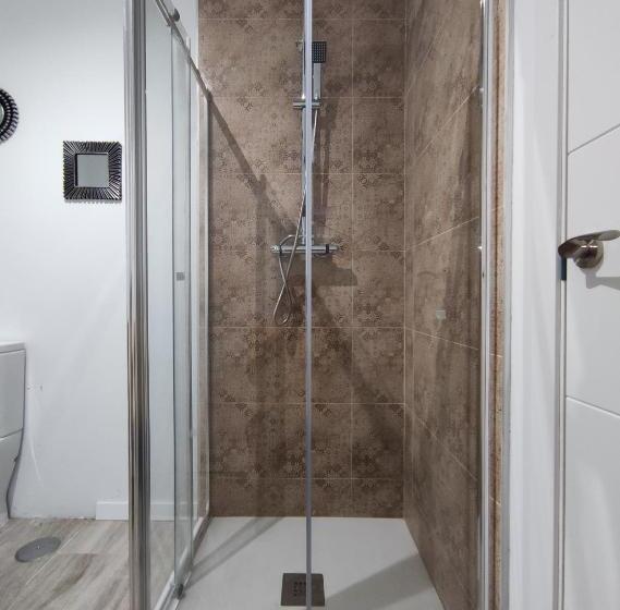 استودیوی استاندارد, Apartamentos Nayda Studio 1