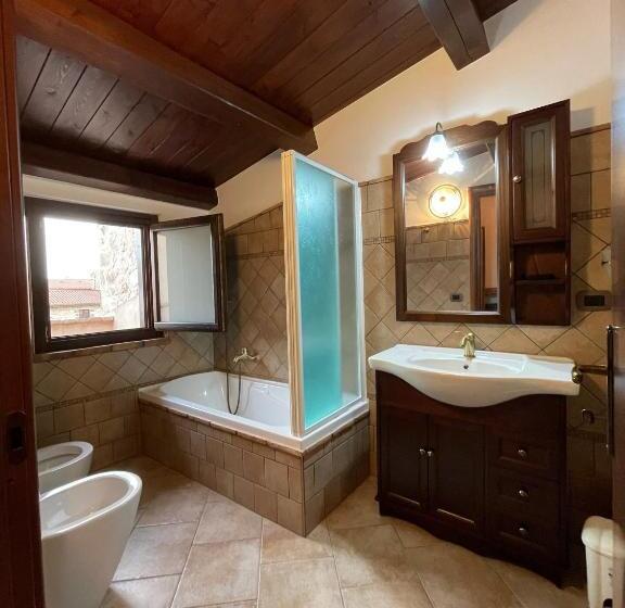 豪华房间, La Vie En Rose