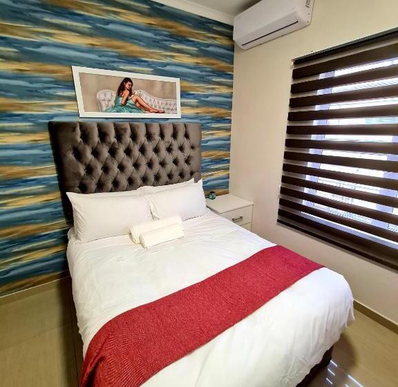 Quarto Deluxe, 36 Frere Road Shelly Beach , Margate