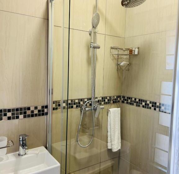 Quarto Deluxe, 36 Frere Road Shelly Beach , Margate