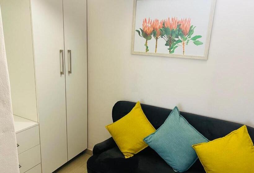 Номер Deluxe, 36 Frere Road Shelly Beach , Margate