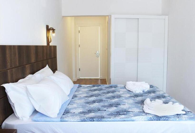 标准三人间, Smyrna Hotel Dalyan