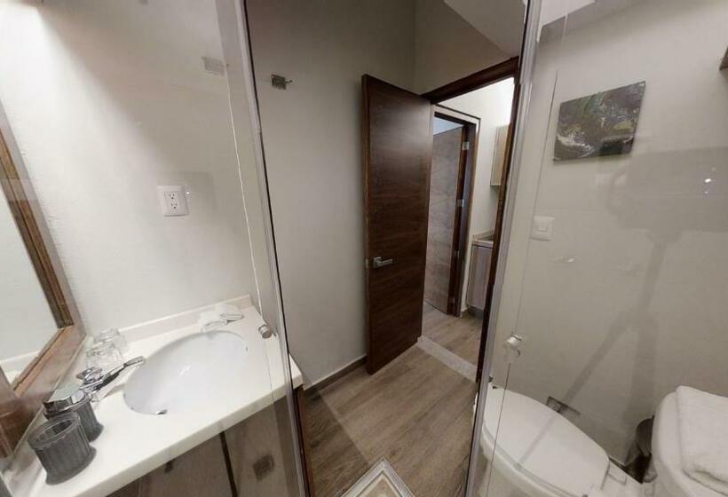 キングサイズベッドのスイートルーム, Tokio Suites