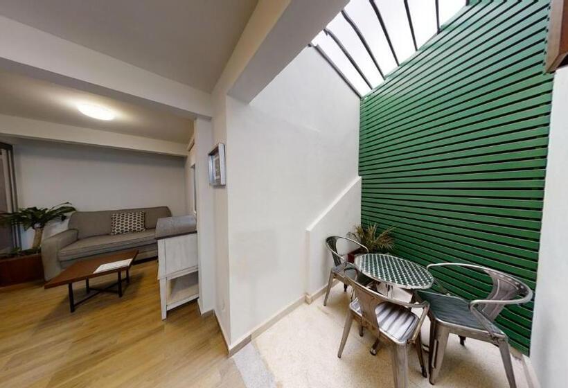 ジュニアスイート, Tokio Suites