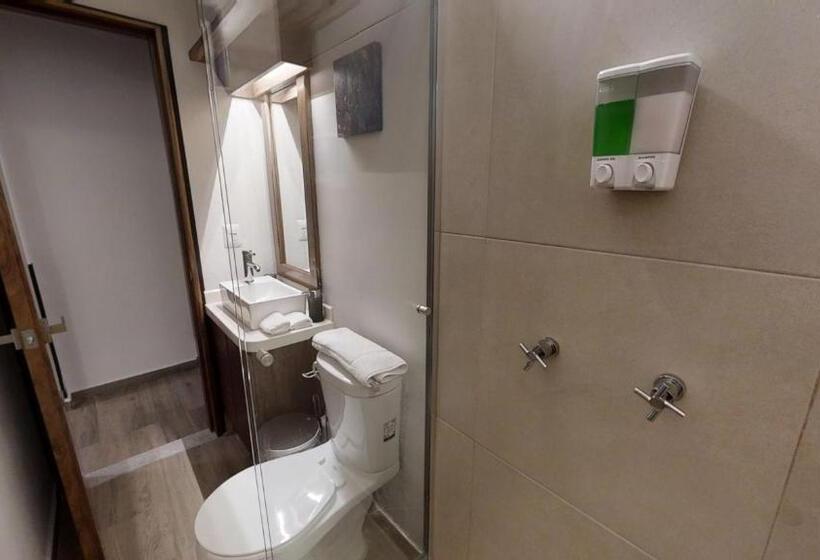 ジュニアスイート, Tokio Suites