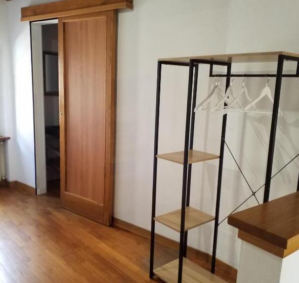 スタンダードトリプルルーム, Contemporary Rooms