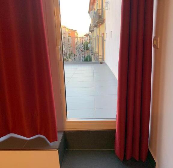 اتاق استاندارد یک نفره, Le Stanze Dei Desideri