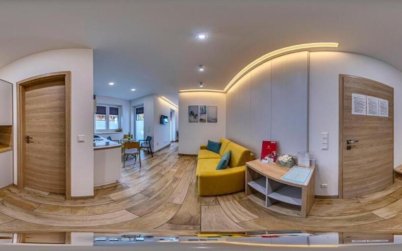 شقة غرفة واحدة مطلة على حمام السباحة, Villa7