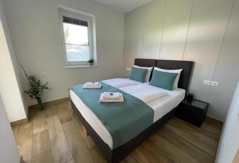 شقة غرفة واحدة مطلة على حمام السباحة, Villa7