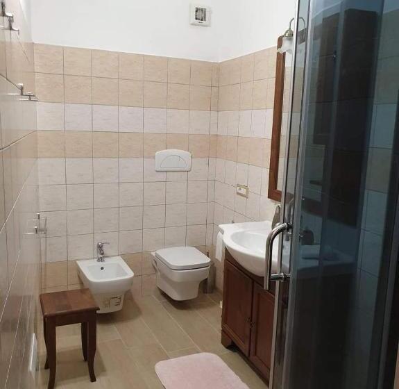 스탠다드 룸, Estia