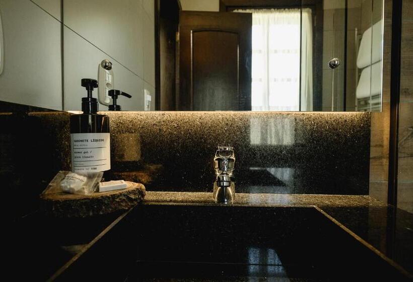 Люкс Вид на Сад, Malbec Casa