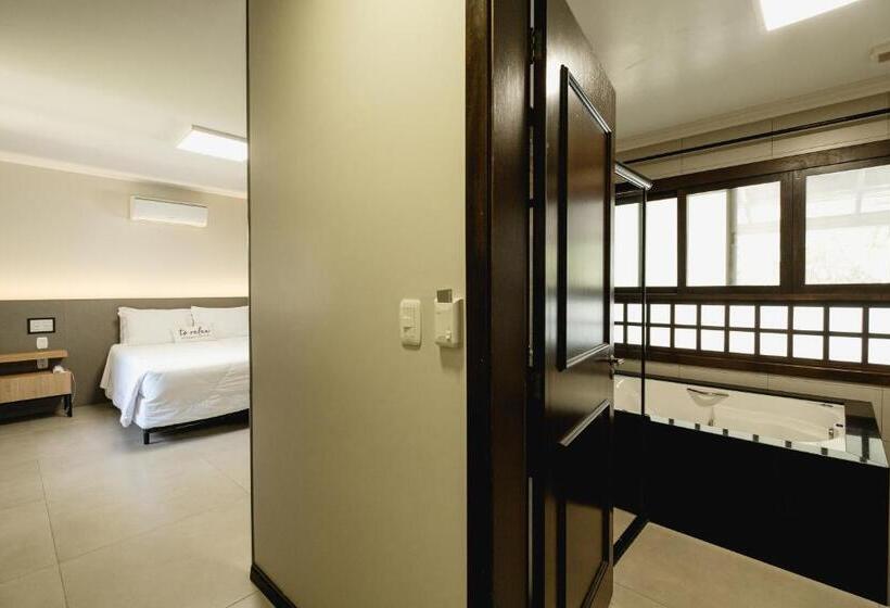 디럭스 스위트, Malbec Casa