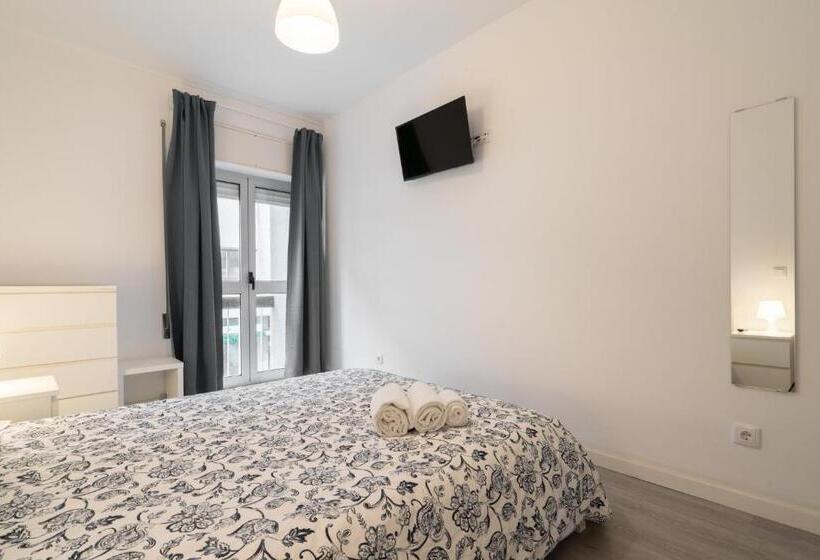 اتاق استاندارد با سرویس بهداشتی مشترک, Moreira Terrace