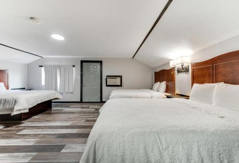 غرفة عائلية, Dolores Mountain Inn