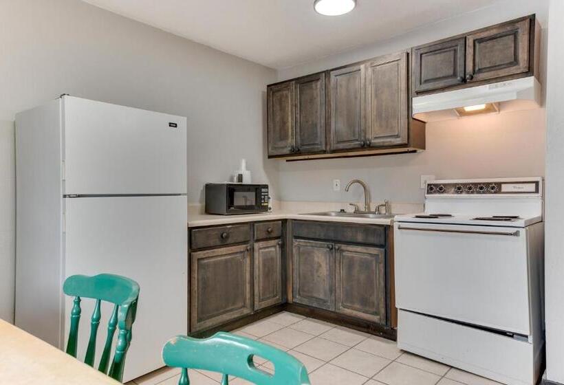 غرفة عائلية, Dolores Mountain Inn