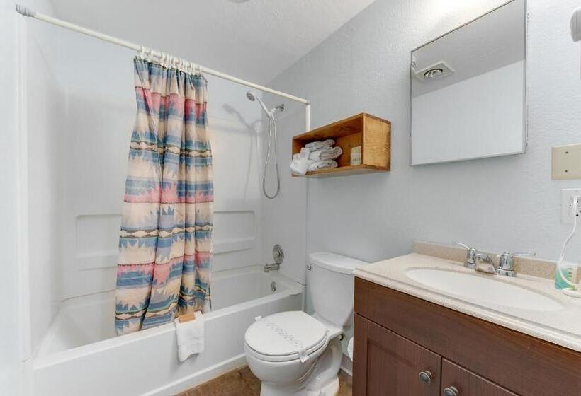 جناح سوبيريور, Dolores Mountain Inn