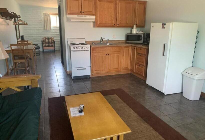 جناح سوبيريور, Dolores Mountain Inn