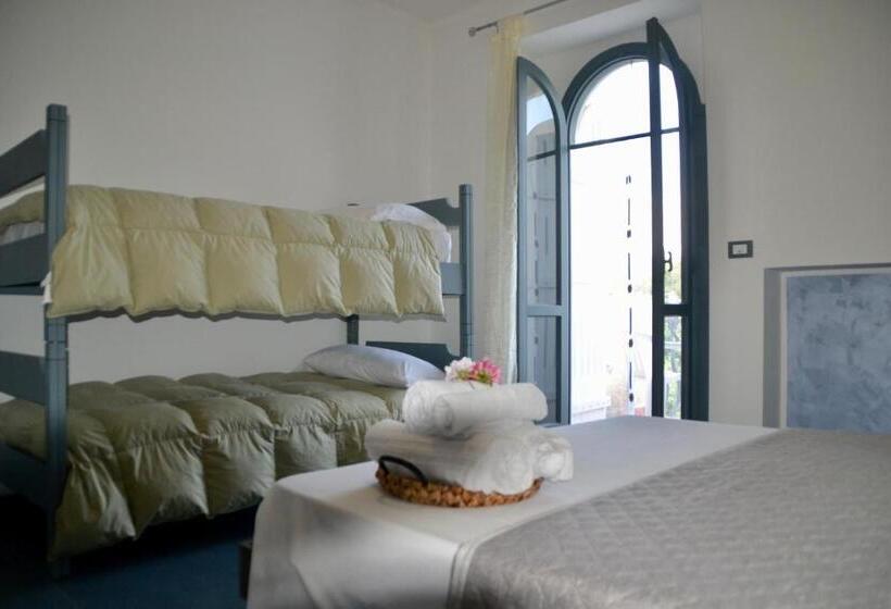 חדר סטנדרט לארבעה, Sperlonga Paradise Suites 500m Dal Mare Servizio Navetta Per Sperlonga Centro