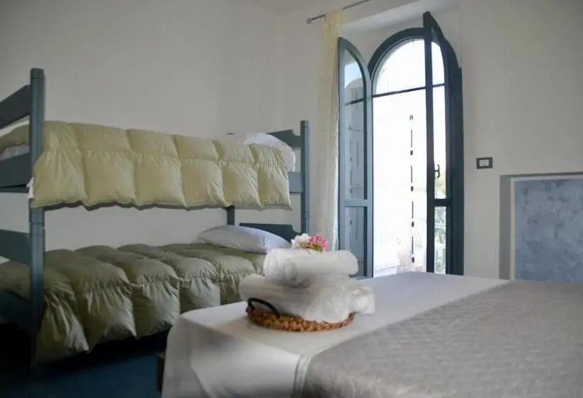 スタンダード４人部屋, Sperlonga Paradise Suites 500m Dal Mare In Estate Servizio Navetta Per Sperlonga Centro