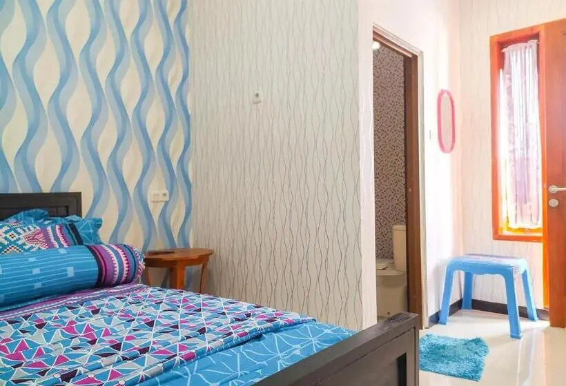 スタンダードルーム, Oke Villa Kamaran Kota Batu Malang