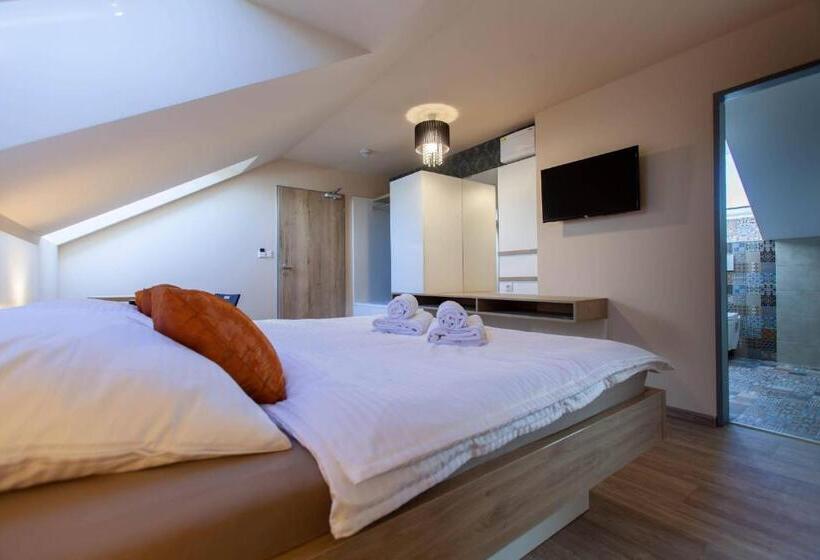 غرفة قياسية, Penzion A Restaurace Feldsberg