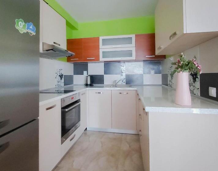 침실 1개 아파트, Villa Makeli