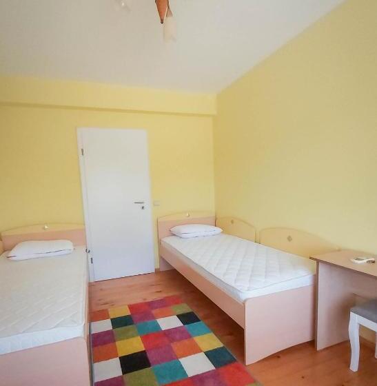 침실 1개 아파트, Villa Makeli