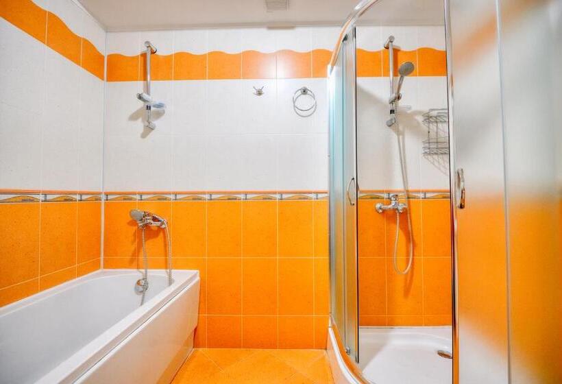 침실 1개 디럭스 아파트, Villa Makeli