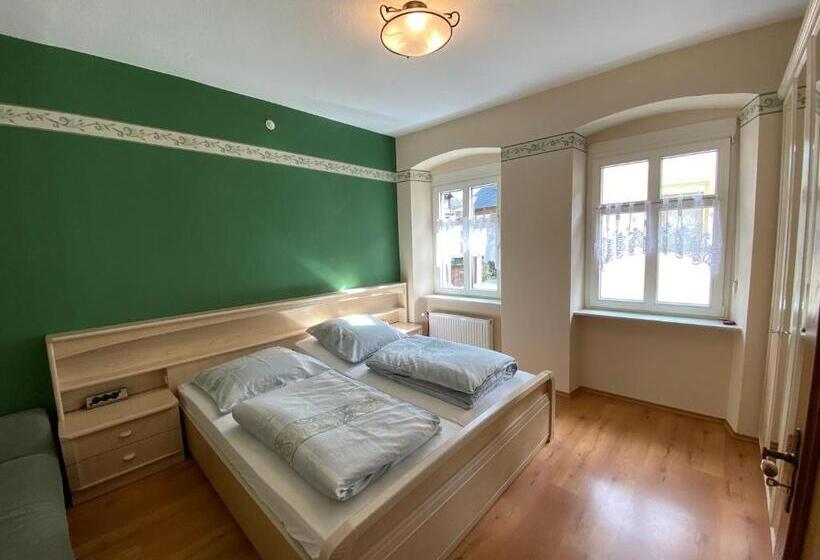 בית, 2 חדרי שינה, Winzerhaus Im Oberdorf   Fewo U Zimmer   Auch Kombinierbar