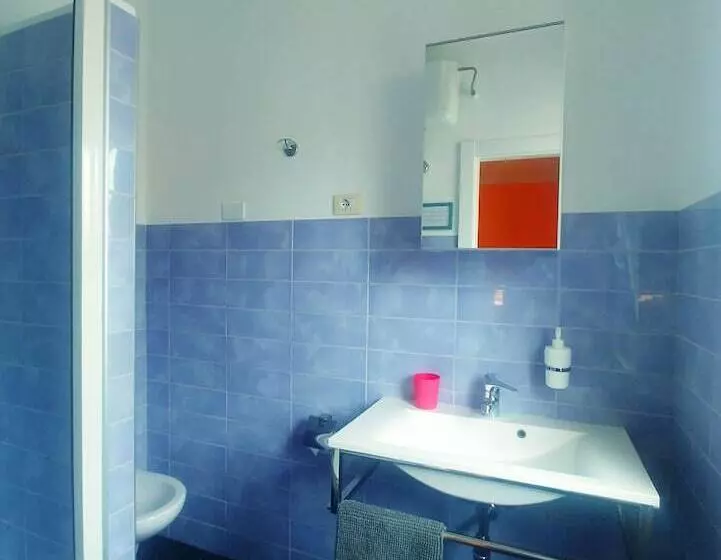 اتاق استاندارد سه نفره, Casa Di Pam