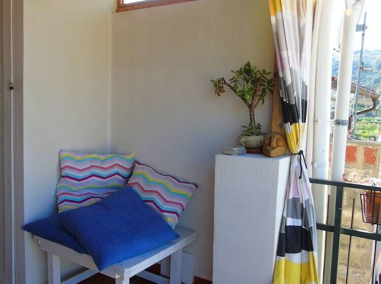 标准三人间, Casa Di Pam