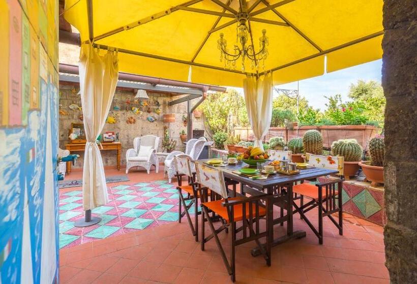 בית, חדר שינה 1, Orchid Corner Guesthouse