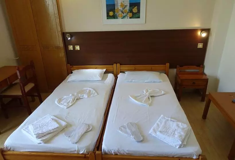 اتاق استاندارد, Bristol Apartments