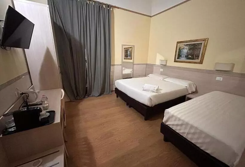 Classic Quadruple Occupancy Room