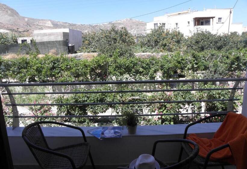 三人经典房间, Areti