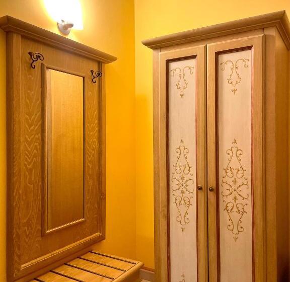 חדר סטנדרט, Berti